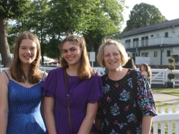 YR11 Prom 2025 - Reception Arrivals